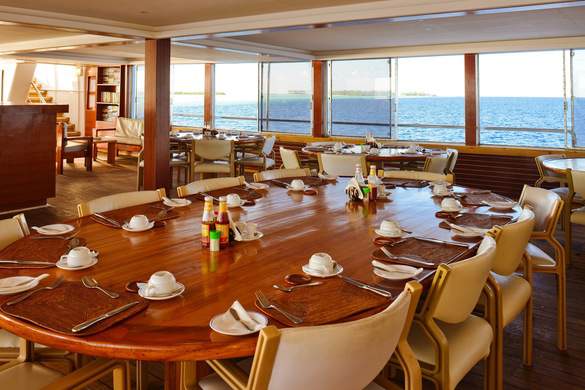 Riviera Travel, MV Yasawa Princess, Restaurant 2.jpg